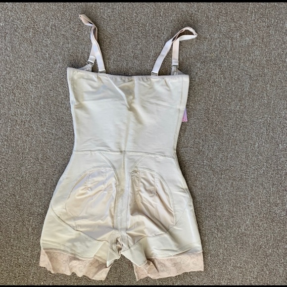 SALE - Fajas Colombianas - Picture 3 of 4